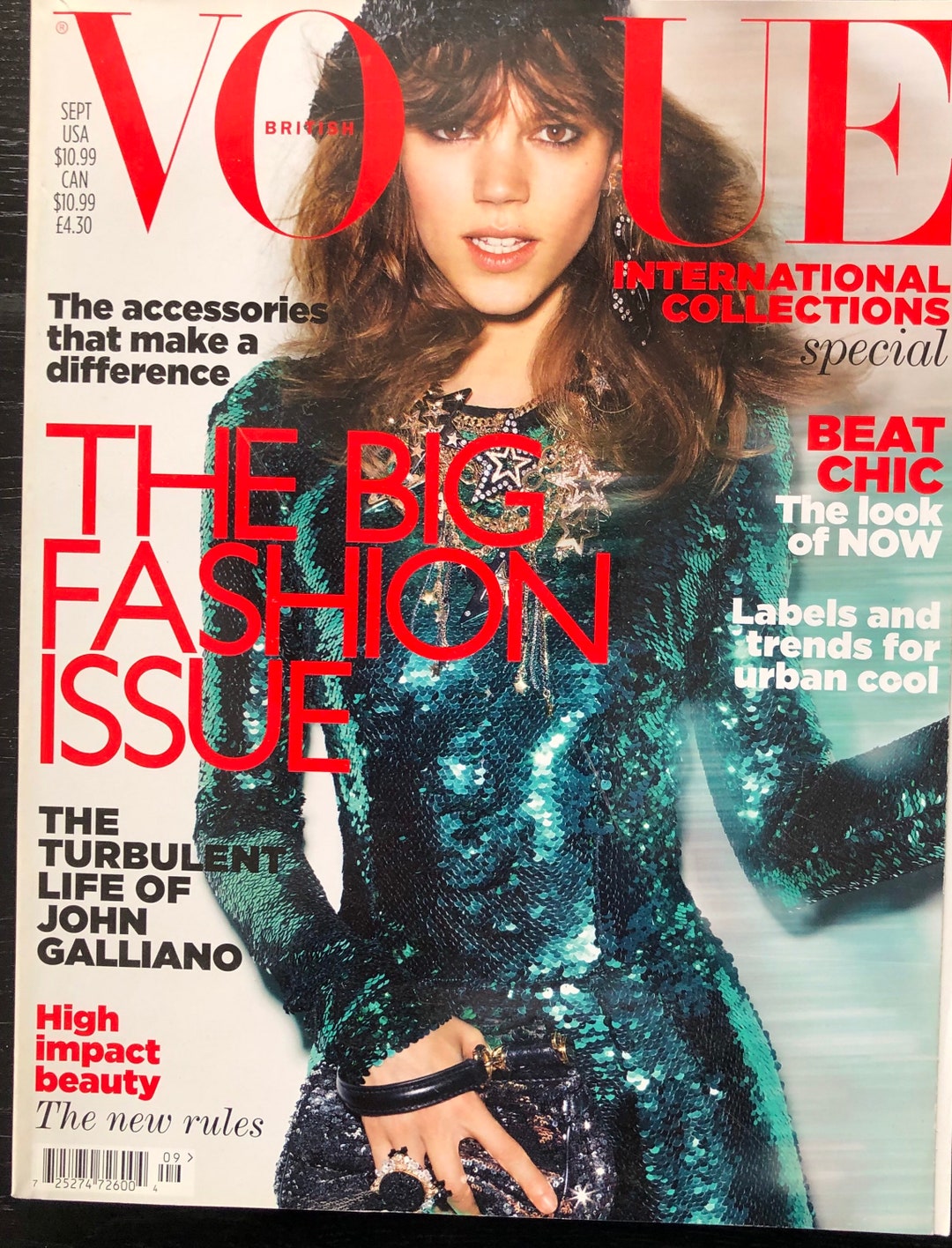 メール便に限り送料無料!! Jerry Hall 1975年 ヴォーグ ファッション