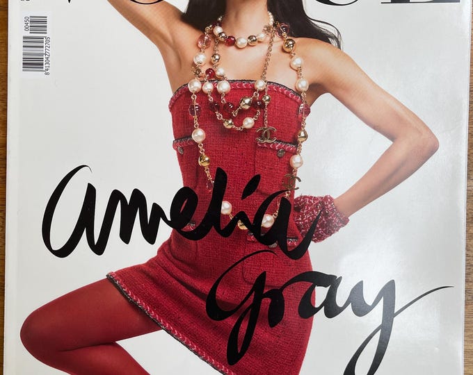 Fashion magazine Vogue Spain cover Amelia Gray - Iconic fashion Style & Photography Fashion Models - Editorials
