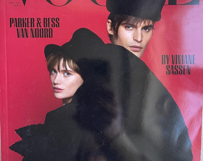 Pre-Owned fashion magazine Vogue 2025 magazine Netherlands -cover Parker & Bess van Noord by Vivian Sassen