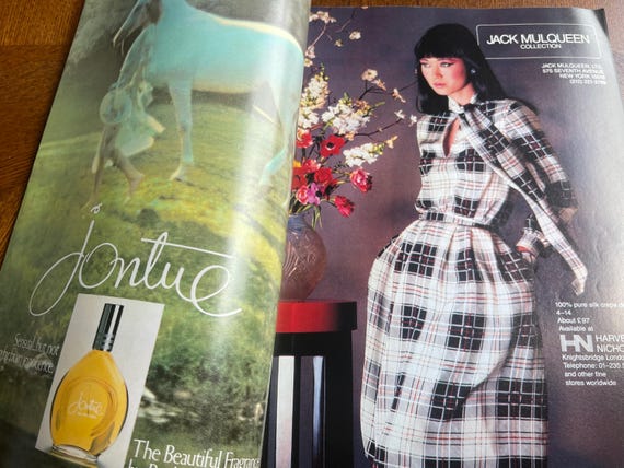 中古ヴィンテージ希少ファッション雑誌 VOGUE 1981年7月号 - アイ