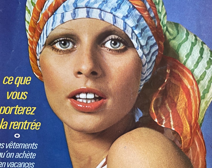 For Women who read fashion -Vintage fashion  magazine Jardin  des modes magazines 1971