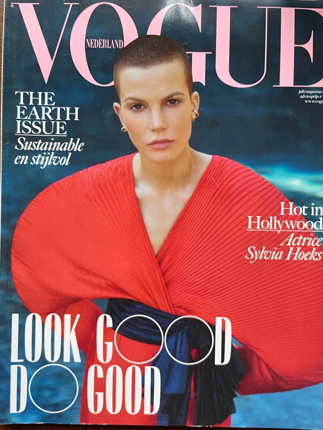 洋書 Vogue Poster Book Vogue Poster Book: Diana Vreeland: 9780517520444: Amazon.com: Books