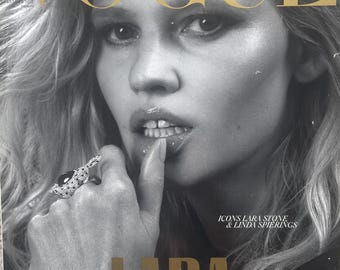 Own a piece of Vogue history -Vogue Netherlands Lara Stone & Linda Spierings