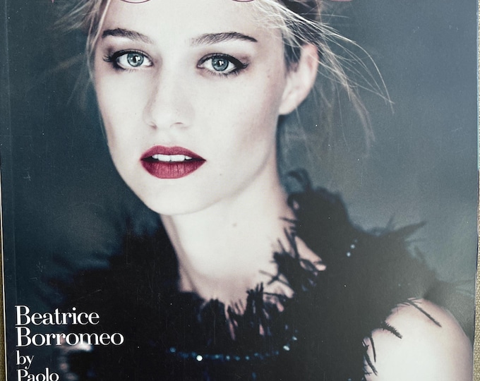 Pre-Owned Magazine Vogue Italia 2015 - Cover Beatrice Borromeo -Iconic style & Cover Photography Fashion Models Collectible Issue!