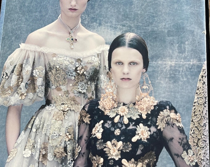 Magazine Vogue Italia supplemento Valentino Haute Couture-Iconic style & Cover Photography Fashion Models Collectible Issue!