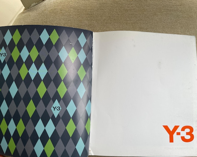 Pre-Owned Marketing book Adidas Y-3 2004 Yohji Yamamoto - collectors issue