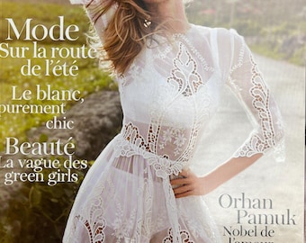 Own a piece of Vogue history-Magazine Vogue Paris cover Gisele Bundschen -Iconic style & Cover Photography Fashion Models Collectible Issue!