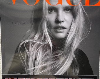 Own a piece of Vogue history -Vogue Netherlands Lara Stone cover - special edition by Inez & Vinoodh - vintage special 7 covers!