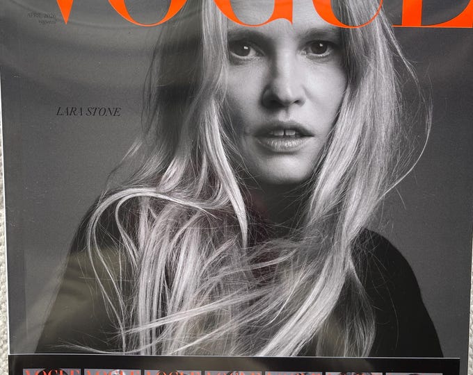Magazine Vogue Netherlands 2026 - Lara Stone cover - special edition by Inez & Vinoodh - vintage special 7 covers!