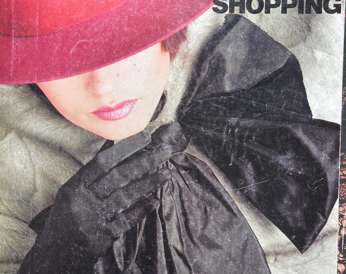 Own a piece of Vogue history-Vintage magazine VOGUE Italia shopping 1982-Iconic style & Cover Photography Fashion Models Collectible Issue!
