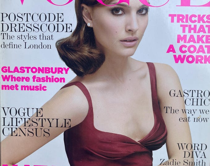 Pre-Owned Vogue magazine October 1995 - cover Natalie Portman