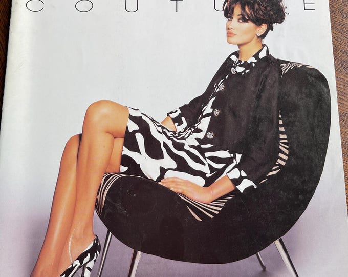 Own a piece of Vogue history-Vintage rare  Magazine Vogue Italia 1996 Fontana Couture Milano supplemento