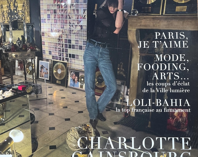 For Women who read fashion -Magazine Harper's Bazaar France Charlotte Gainsbourg