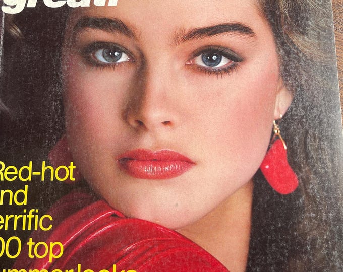 Vintage rare fashion Magazine VOGUE 1981 Prince Charles and Lady Diana-Iconic Style Fashion Covers Photography Models & Editorials