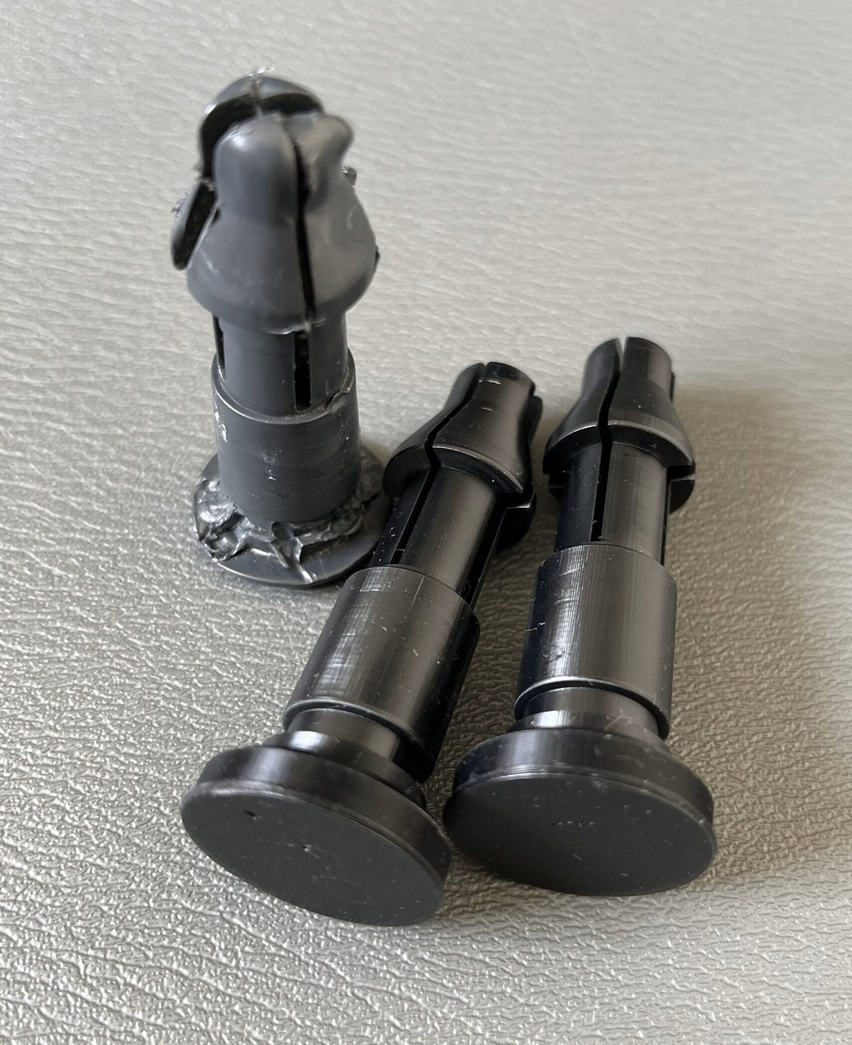 Wheelie Bin Lid Hinge Pins: Universal Replacement Set - Etsy