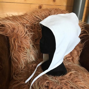 Cuña medieval de lino blanco hecha a mano: accesorio artesanal para recreaciones históricas, gorro medieval