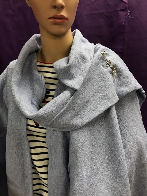 Echarpe cape femme sale
