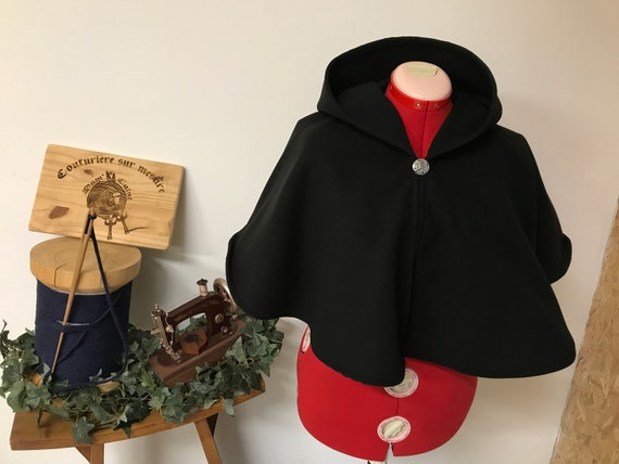 Short store cape coat