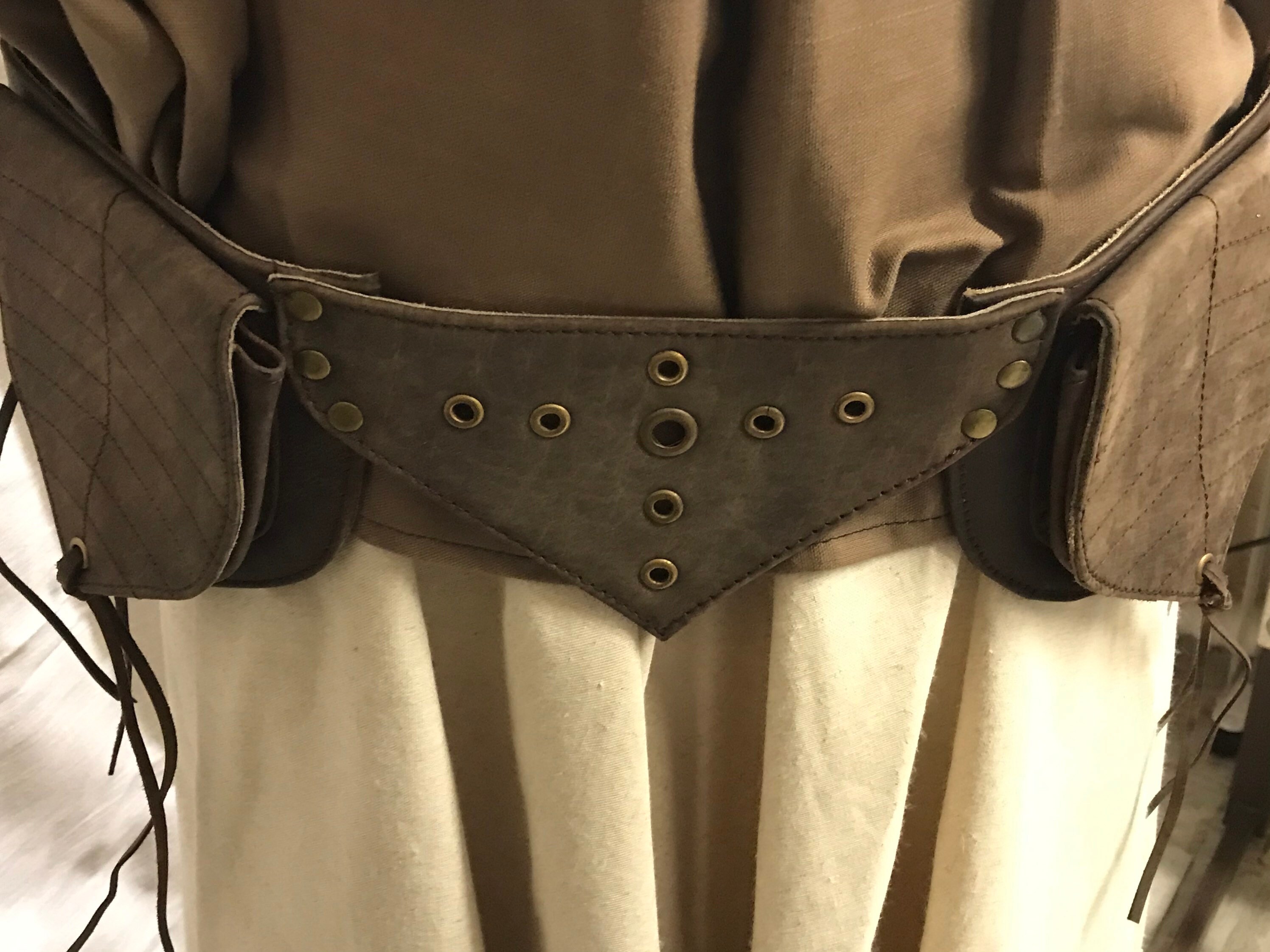 Women Leather Multi Pocket Belt Bag w/ Gun Holster – Milwaukeee Leather