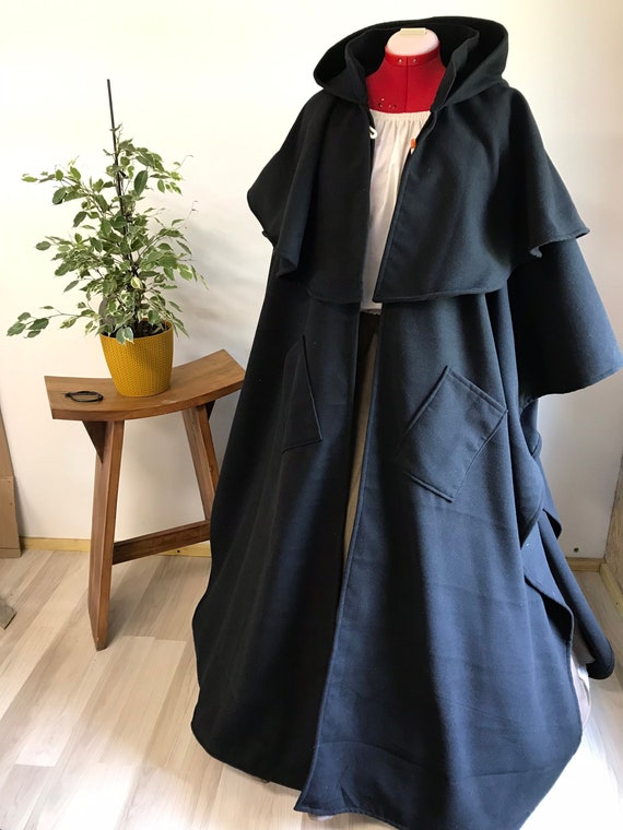 Cape cape longue a capuche Cape renaissance poncho long cape capuche poches et col cape venitienne a capuche cape noire manteau cape Etsy France