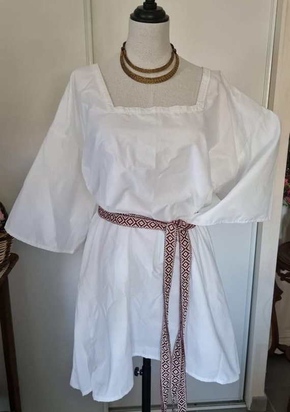 Dress, Underdress, 18th Century Underdress, Babydoll, Medieval Square Neck  Underdress in White Cotton Made to Measure, Handmade in France -  Canada