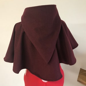 Red hood, medieval hood, hood, short hooded cape, capelet, capulet, houppelande, pilgrime, bonnet, wool hood, cape image 5