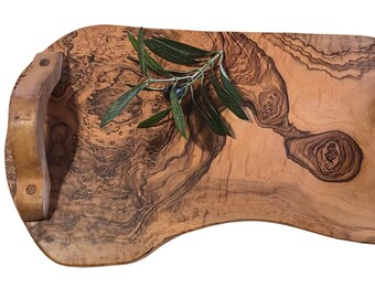 Rustic olive wood cheese board and knife (108R)
