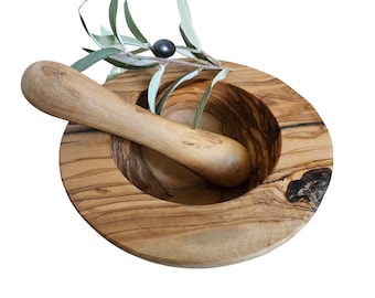 Natural mortar flat edge 18 cm and olive wood pestle (6429-1)