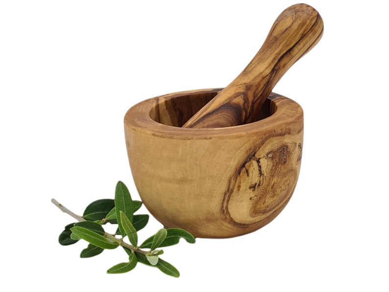 Flat edge mortar 7 cm and pestle in olive wood (6422)