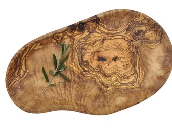 Olive wood fruit tray (6703)