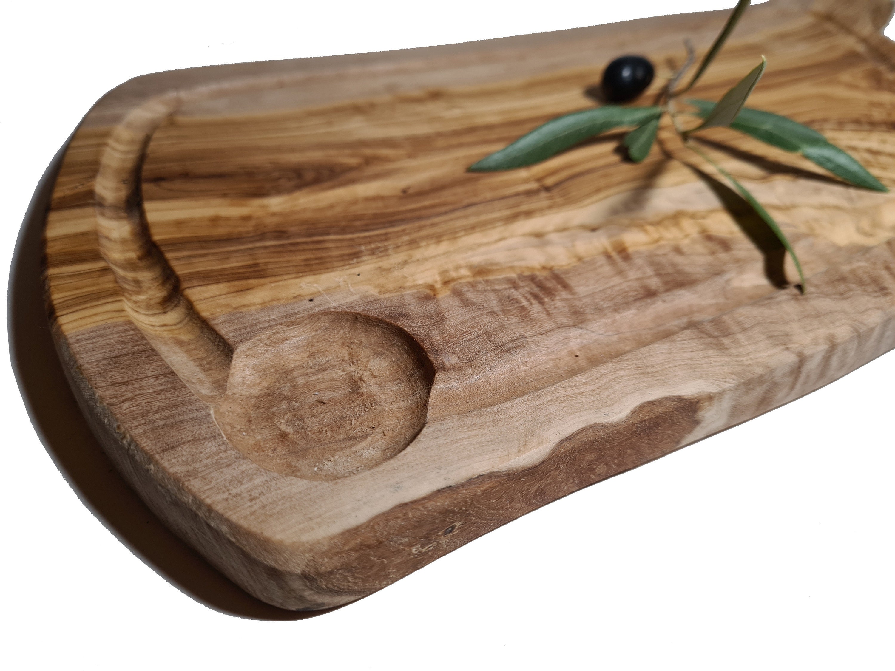 Natural cutting board with olive wood handle (6317)