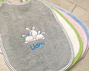 Personalised baby bib, Embroidered bib with name, Custom Baby Shower Gift, New baby gift, Bib with Name and Date of Birth, Bib with own text