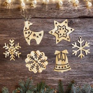 Set of 6 Wooden Christmas Decoration, Ornaments, Christmas Tree Decoration, Hanging Wooden Christmas Decoration, Ornaments Decoration
