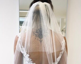 Velo da sposa corto da donna con bordo in tulle a doppia