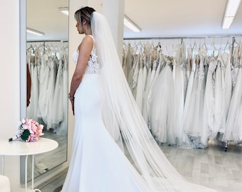 long veil wedding dress