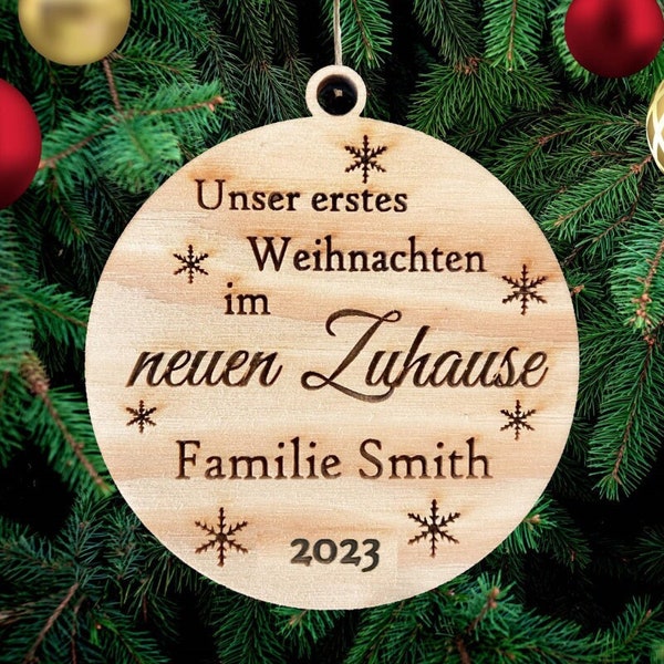 Personalized Erstes Weihnachten in neuen Zuhause Christmas Wooden Decoration, Family Name Hanging Decoration, Custom First Christmas