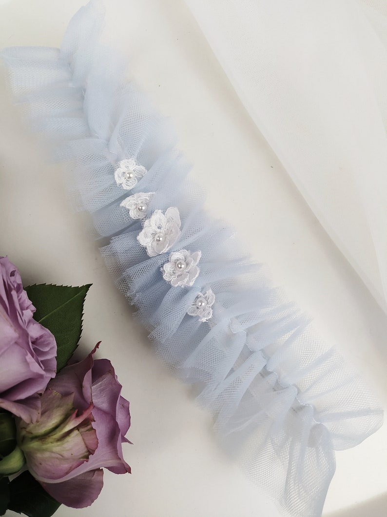 Blue Blue Lace Floral Bridal Garter, Perles, Blue Blue Tulle Garter, Flower Garter, Tulle Wedding Garter, Bride, Wedding Garter image 1
