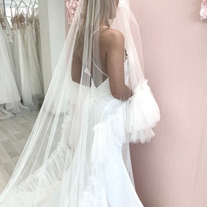 Ruffle Veil Bridal Veil, Wedding Veil, Ruffle Edge Veil, Ruffles Finish, White Ivory Veil, Cathedral Long Veil, Classic Elegant Veil