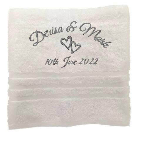 Personalised Wedding Towel, Embroidered Towels with Bride and Groom Names, Custom Towels, Embroidered Towel, Towel Wedding Gift for Couple