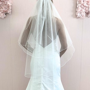 Pencil Edge Bridal Veil, Hip Lenght Two Tier Wedding Veil with Corded Edge image 4