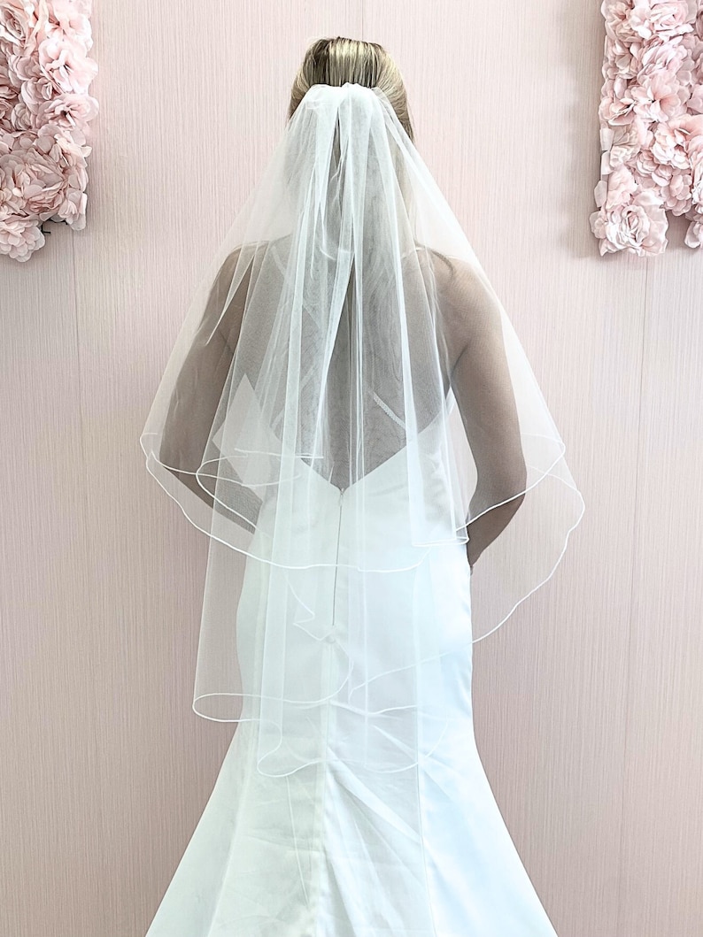 Pencil Edge Bridal Veil, Hip Lenght Two Tier Wedding Veil with Corded Edge image 4