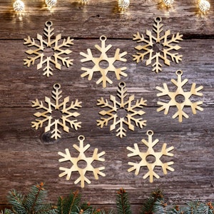 Set of 8 Wooden Snowflake Decoration, Christmas Tree Decoration,Hanging Snowflake Christmas Decoration, Modern Decoration Wood, Snowflake