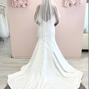 Pencil Edge Bridal Veil, Hip Lenght Two Tier Wedding Veil with Corded Edge image 3