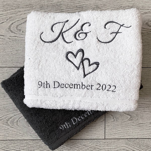 Set of Personalised Wedding Towel, Embroidered Towels with Bride and Groom Names, Custom Wedding Gift, Embroidered Towel, Gift for Couple