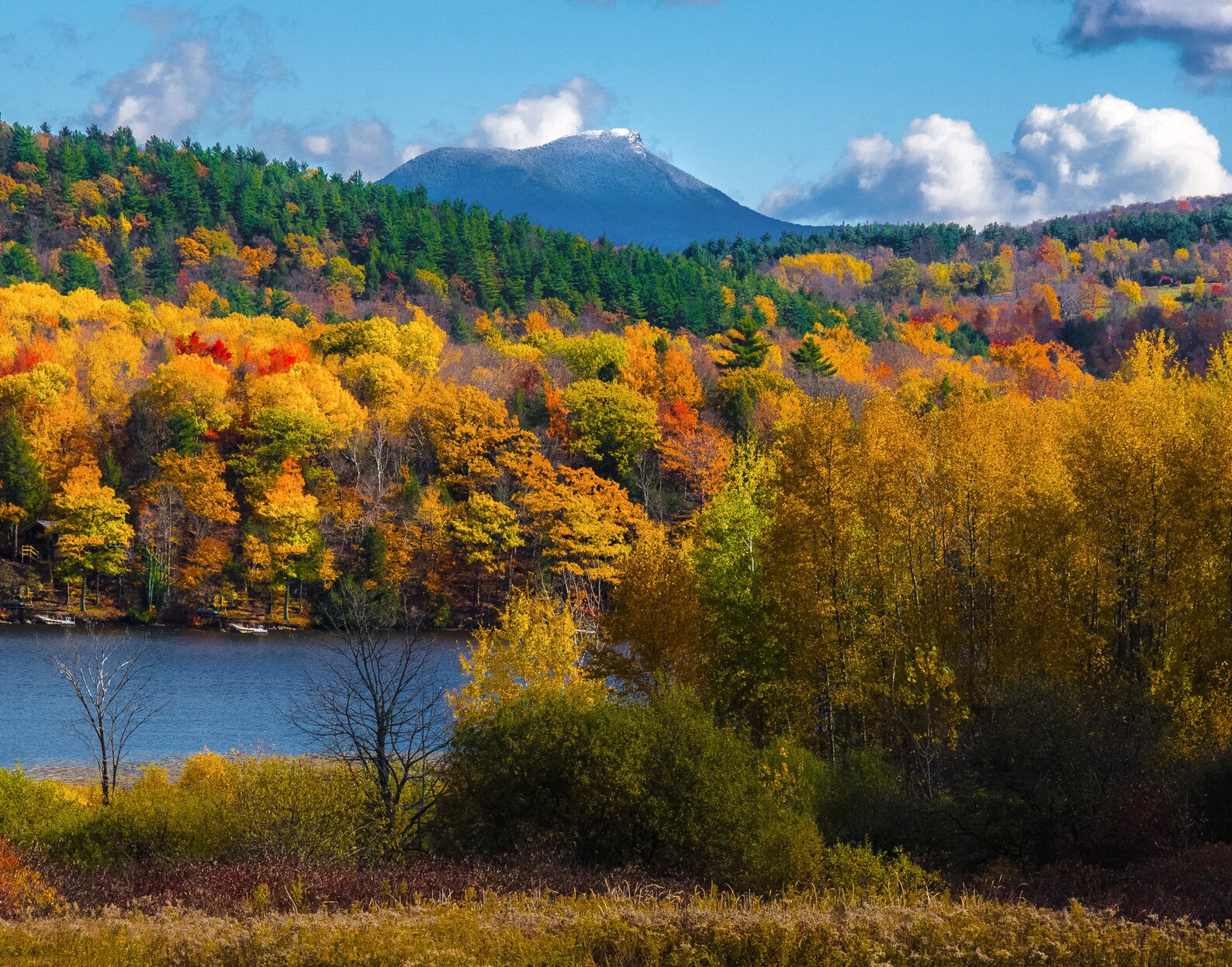 Lake IROQUOIS AUTUMN COLOR Vermont Landscape Vermont Lake Etsy