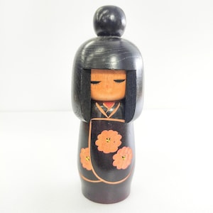 Kokeshi Doll by Miyagawa Kunio Creative Japanese Vintage Handcraft "Black Peony"