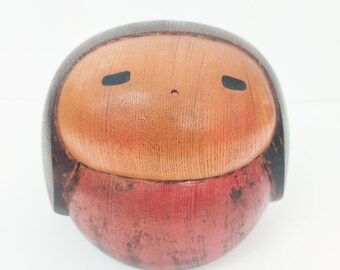 MASTERPIECE Kokeshi doll Japanese Creative Modern by Sanpei Yamanaka "a girl in red clothes"