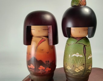 Conjunto de muñecas Kokeshi japonesas: Rakumasa con diseños de verano y otoño (B-5581 B7138)