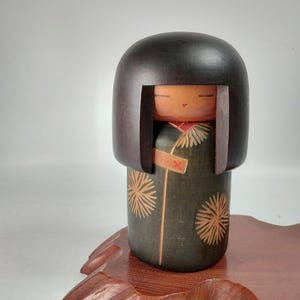 タイ 稀少 こけし 関口 三作 Sansaku 創作 kokeshi doll 人形 関口三作