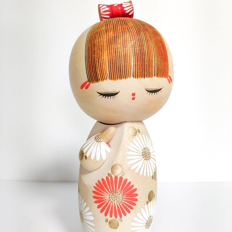 aoki ryoka kokeshi